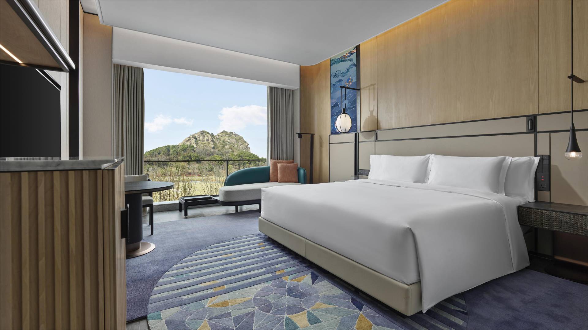 ANCNSS_Mountain View Room - King1